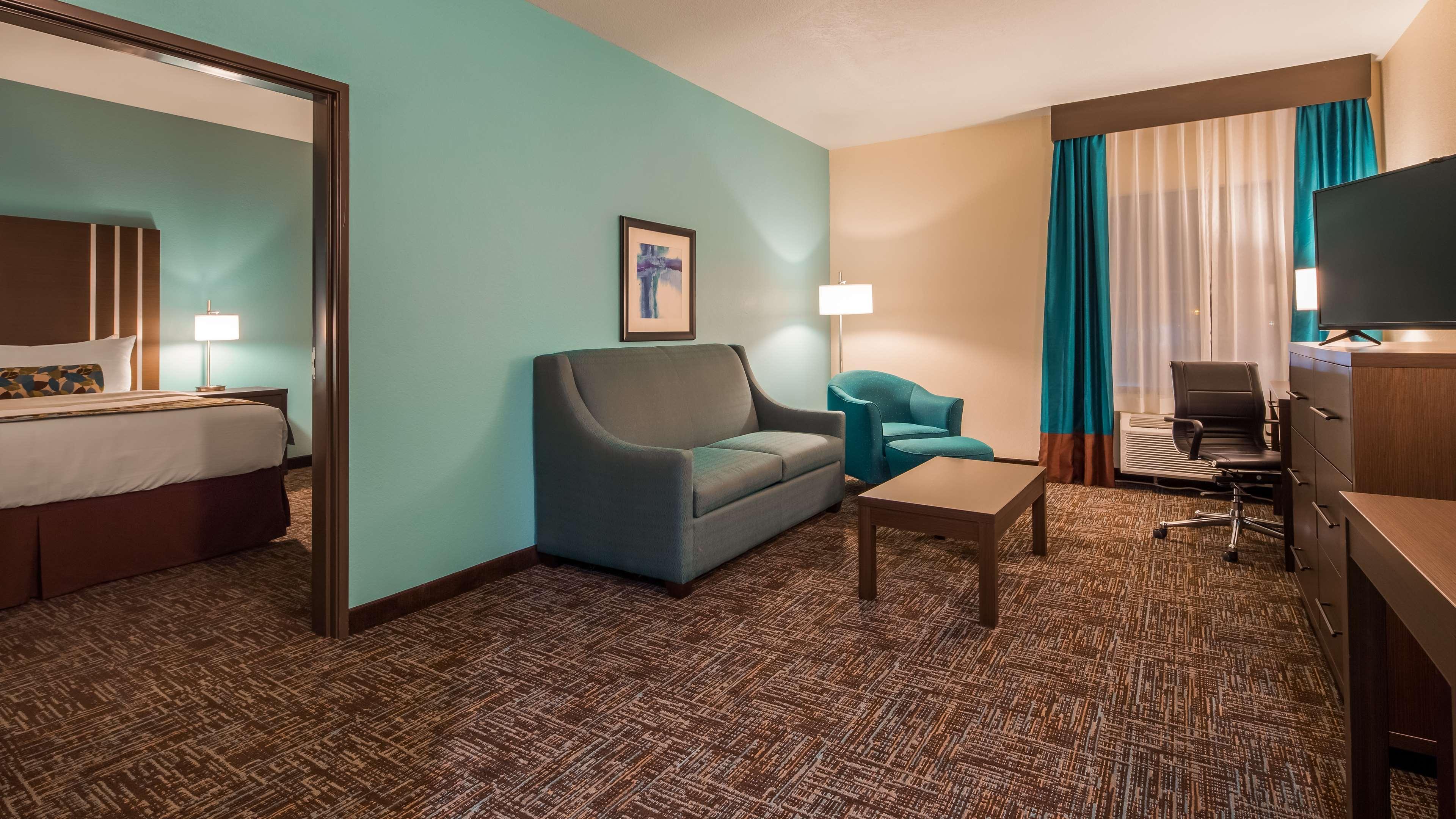 Best Western Plus/Executive Residency Elk City Bagian luar foto
