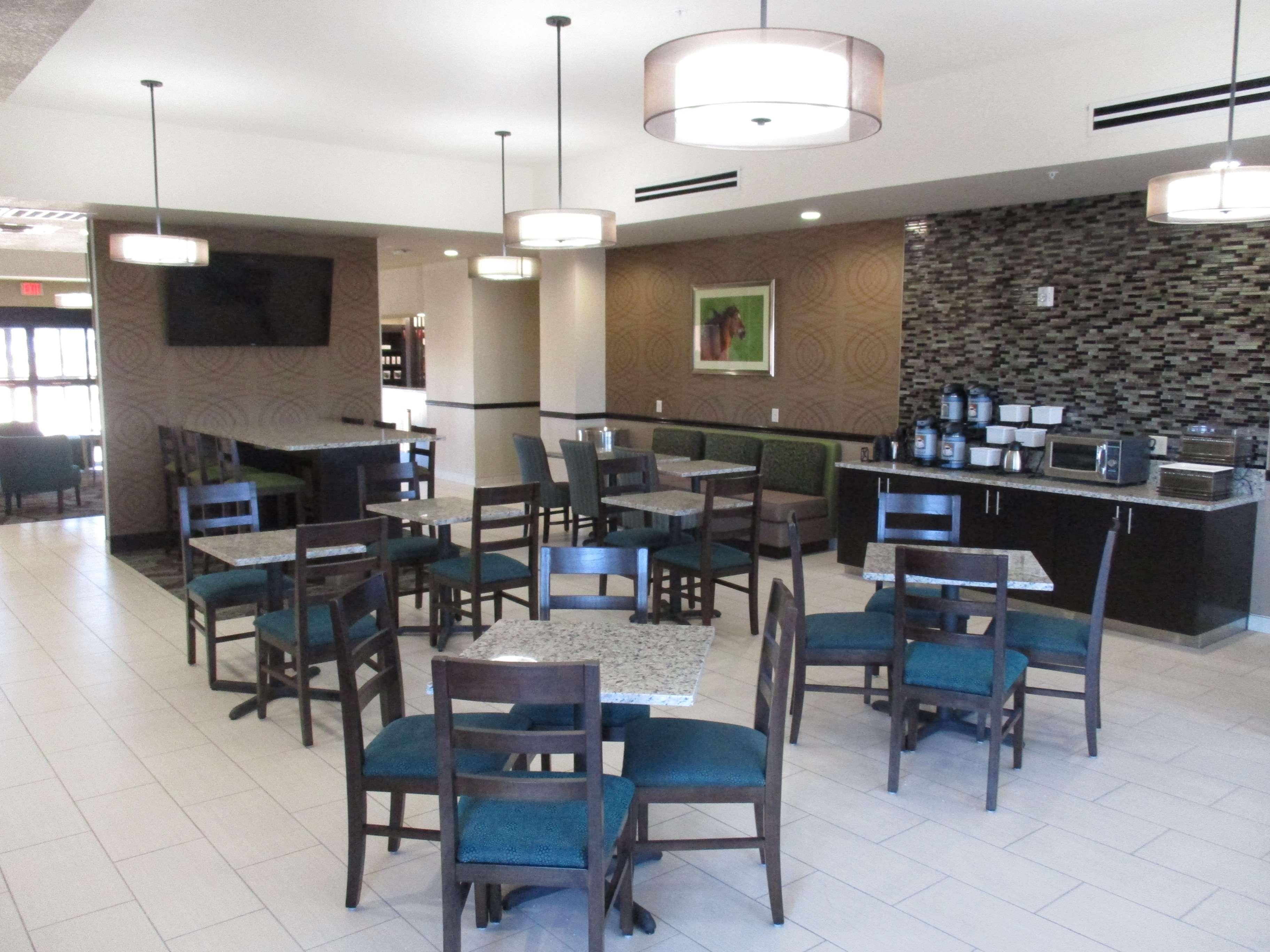 Best Western Plus/Executive Residency Elk City Bagian luar foto